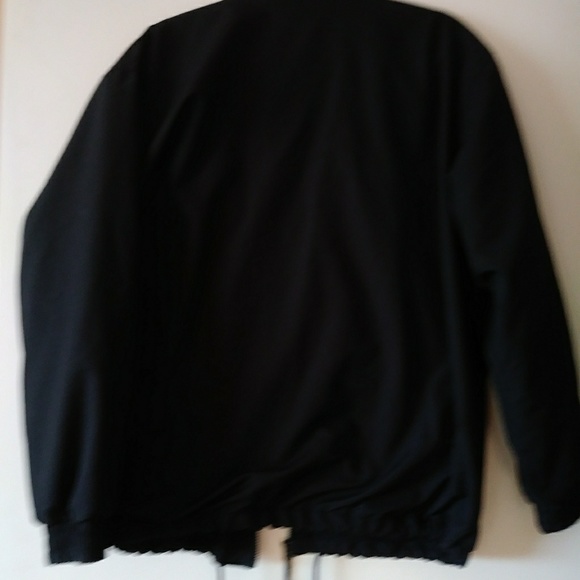 Sport Essentials - Picture 4 of 5